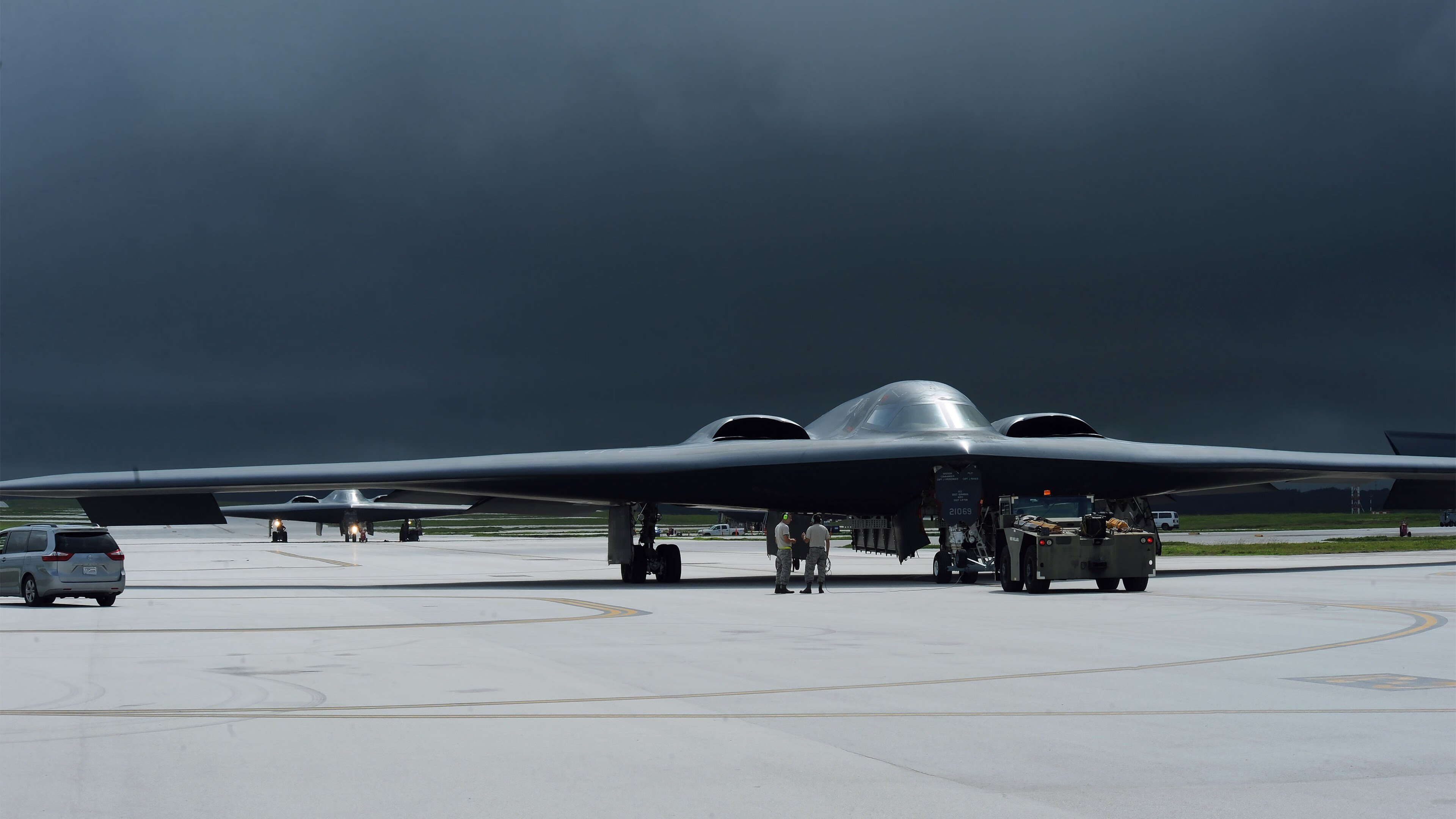 冠军划水幅度与水面高度完美契合,划水冠军表情包