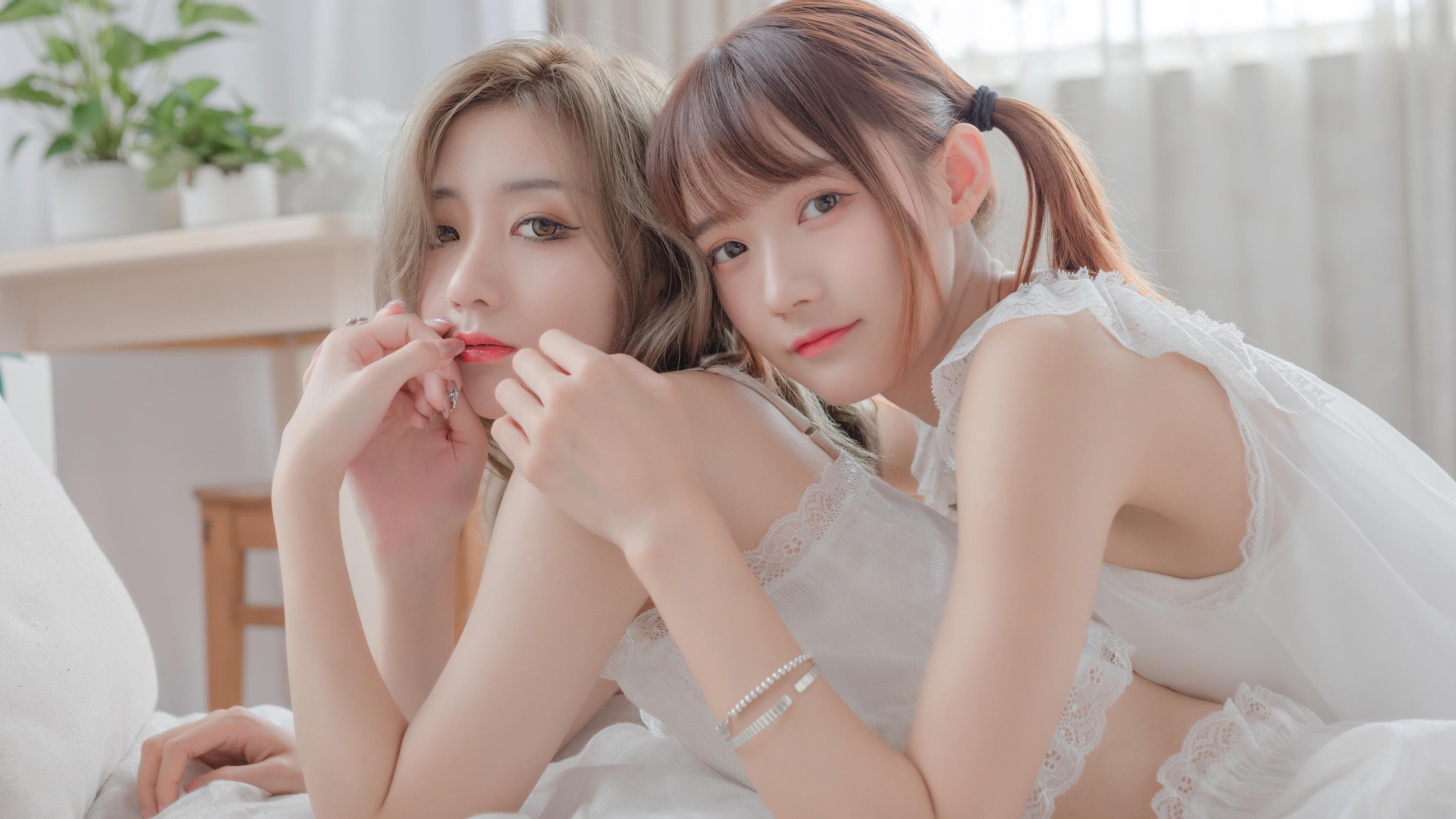 仰泳后程发力效率明显增强，仰泳出发动作